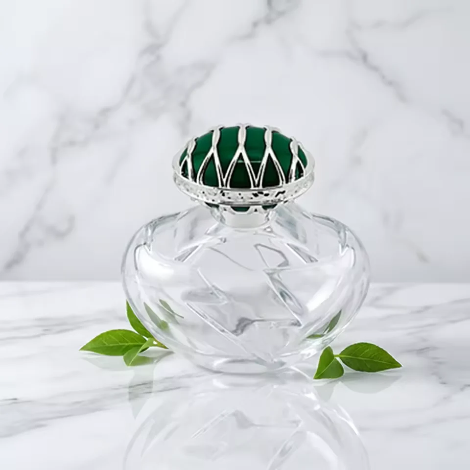 Customized Luxury Perfume Bottle & & Special-shaped Perfume Bottle with Lips