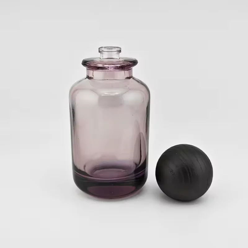 Amber Glass Perfume Bottle with Refillable Design image 2