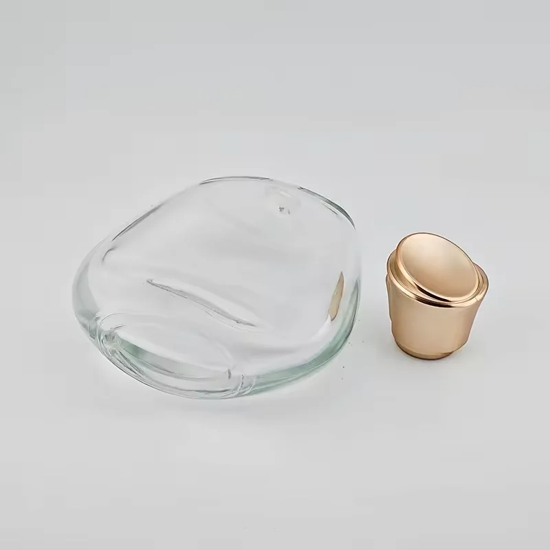Round Glass Perfume Bottle image 3