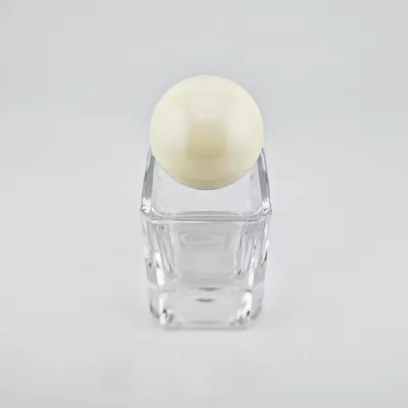Luxury Customized Glass Perfume Bottle with Roll Cap image 3