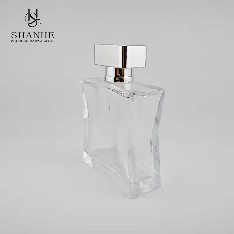 Star-Shaped Glass Perfume Bottle image 4