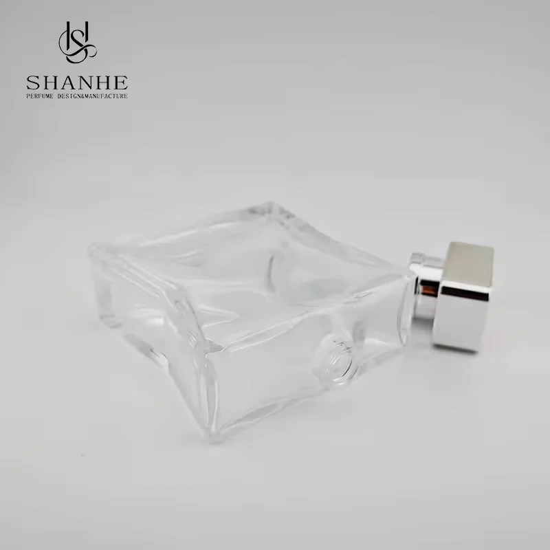 Star-Shaped Glass Perfume Bottle image 5