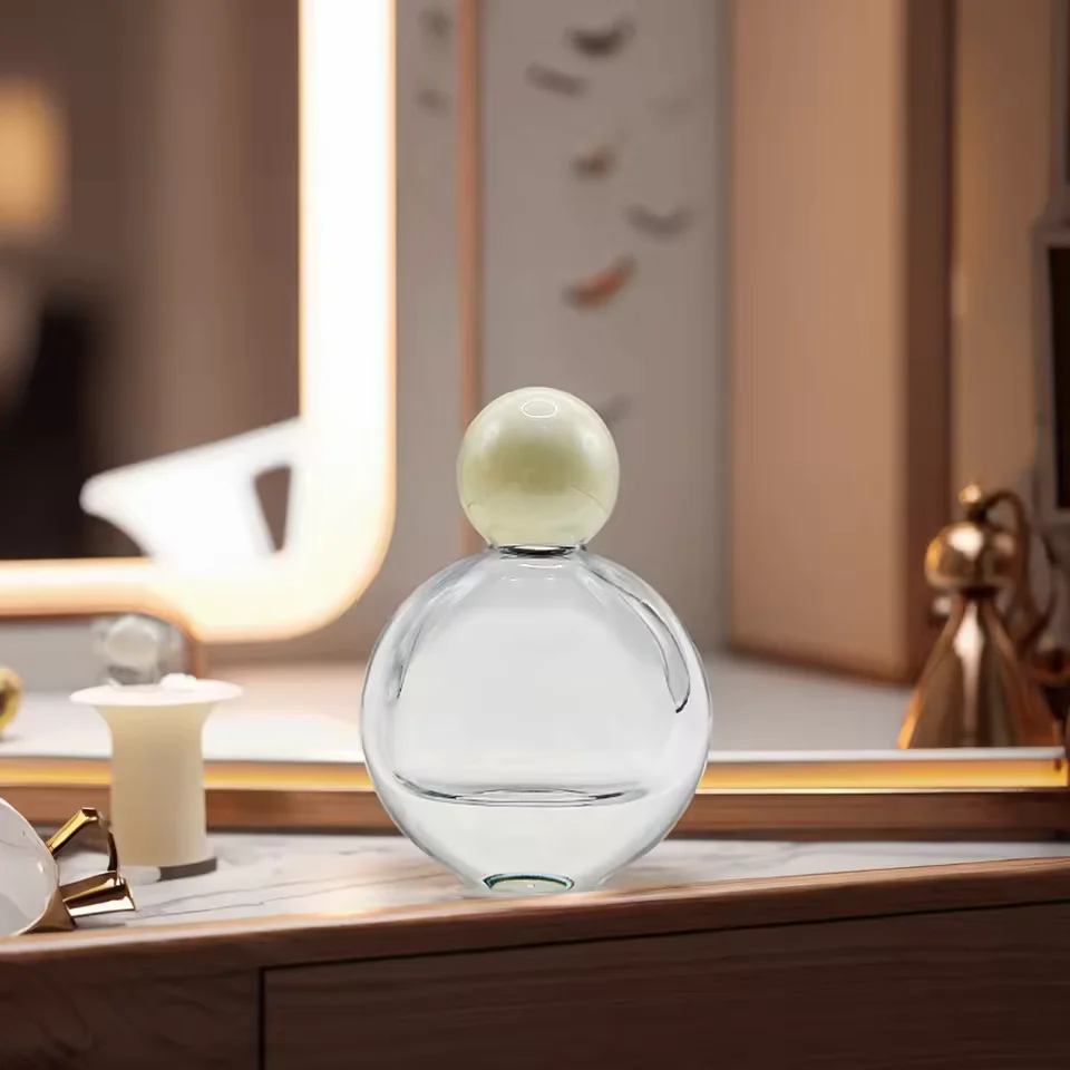 Round Glass Perfume Bottle image 5