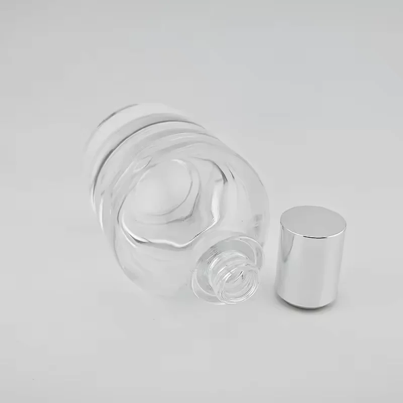 Cylindrical Glass Perfume Bottle with Custom Logo image 3