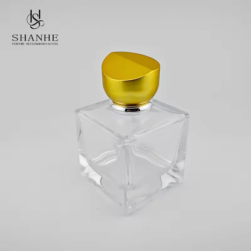 Square Glass Perfume Bottle with Pump Sprayer image 2
