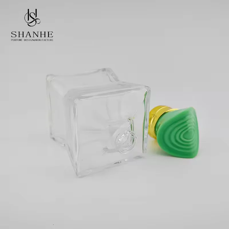 Custom Luxury Glass Perfume Bottles Refillable with Hot Stamping Cap image 3