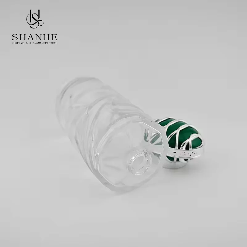 Arabian Luxury Perfume Oil Bottle Crimp Neck with Special Design Cap for Car image 4
