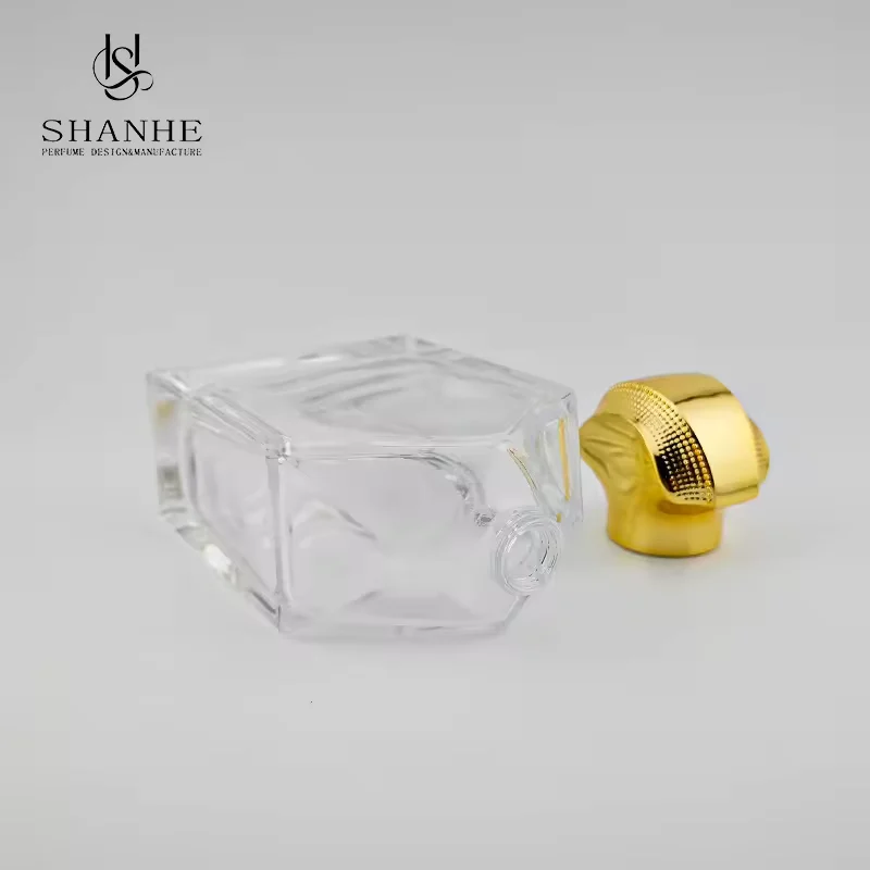 Luxury Glass Atomizer Bottles Empty Perfume Bottle with Irregular Golden image 3