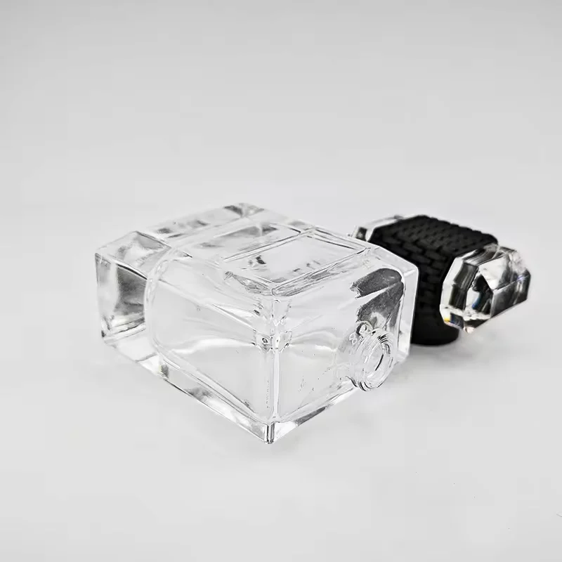 Black Square Glass Perfume Bottle with Pump Sprayer