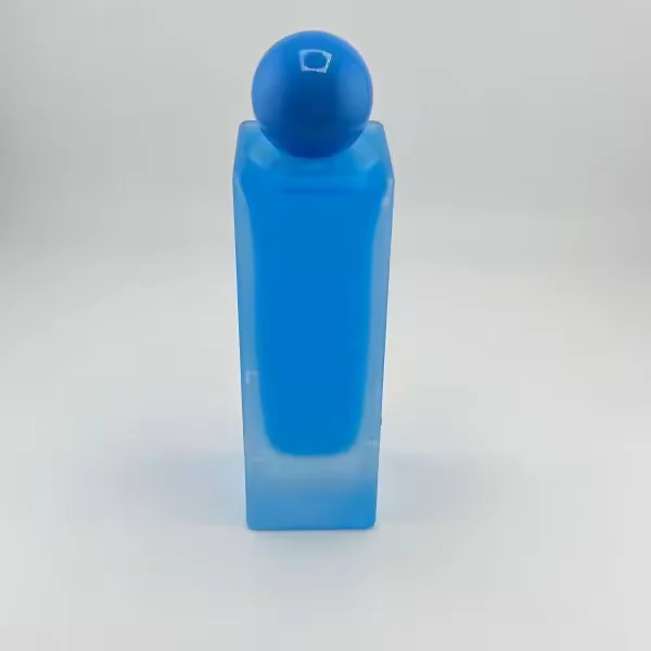 Clear Glass Perfume Bottle with Refillable Design image 5