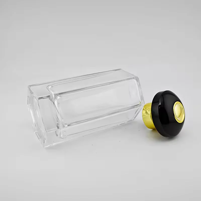 Square Glass Perfume Bottle with Gift Box image 3
