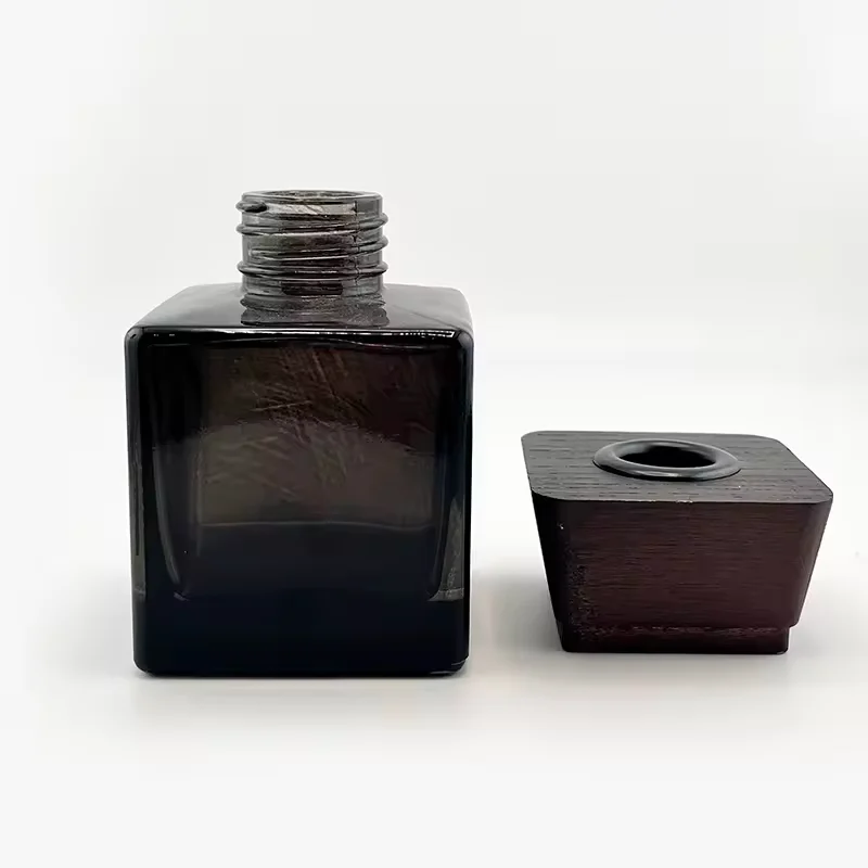 Luxury Home Fragrance Bottle Essential Oil Reed Diffuser Bottle Air