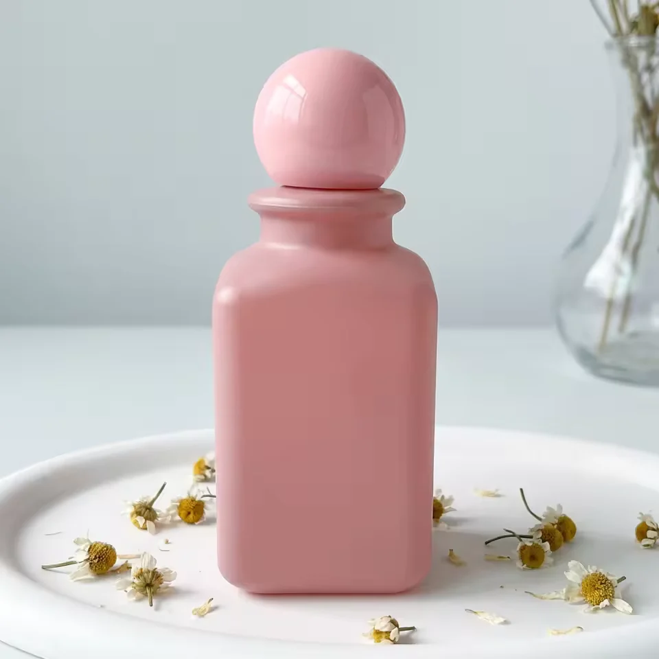 Square Glass Perfume Bottle with Refillable Design