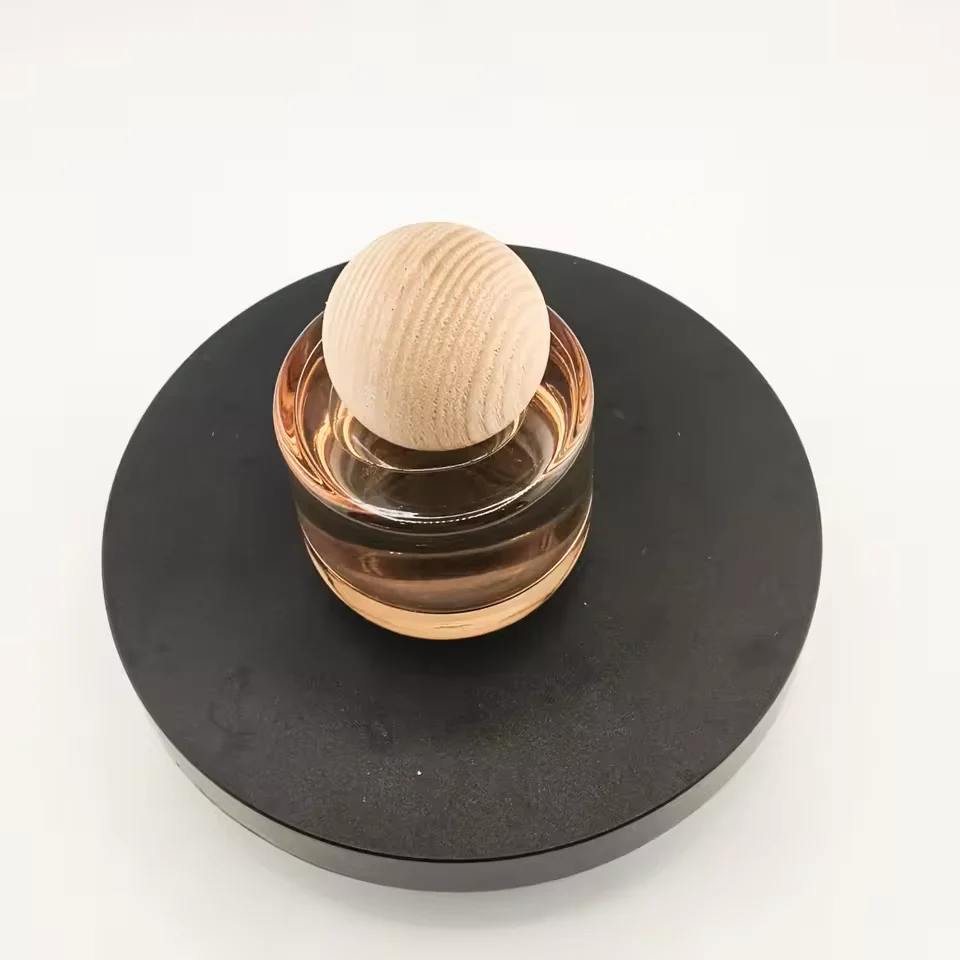Mini Empty Refillable Custom Logo Glass Perfume Spray Bottle with Wooden Cap image 3