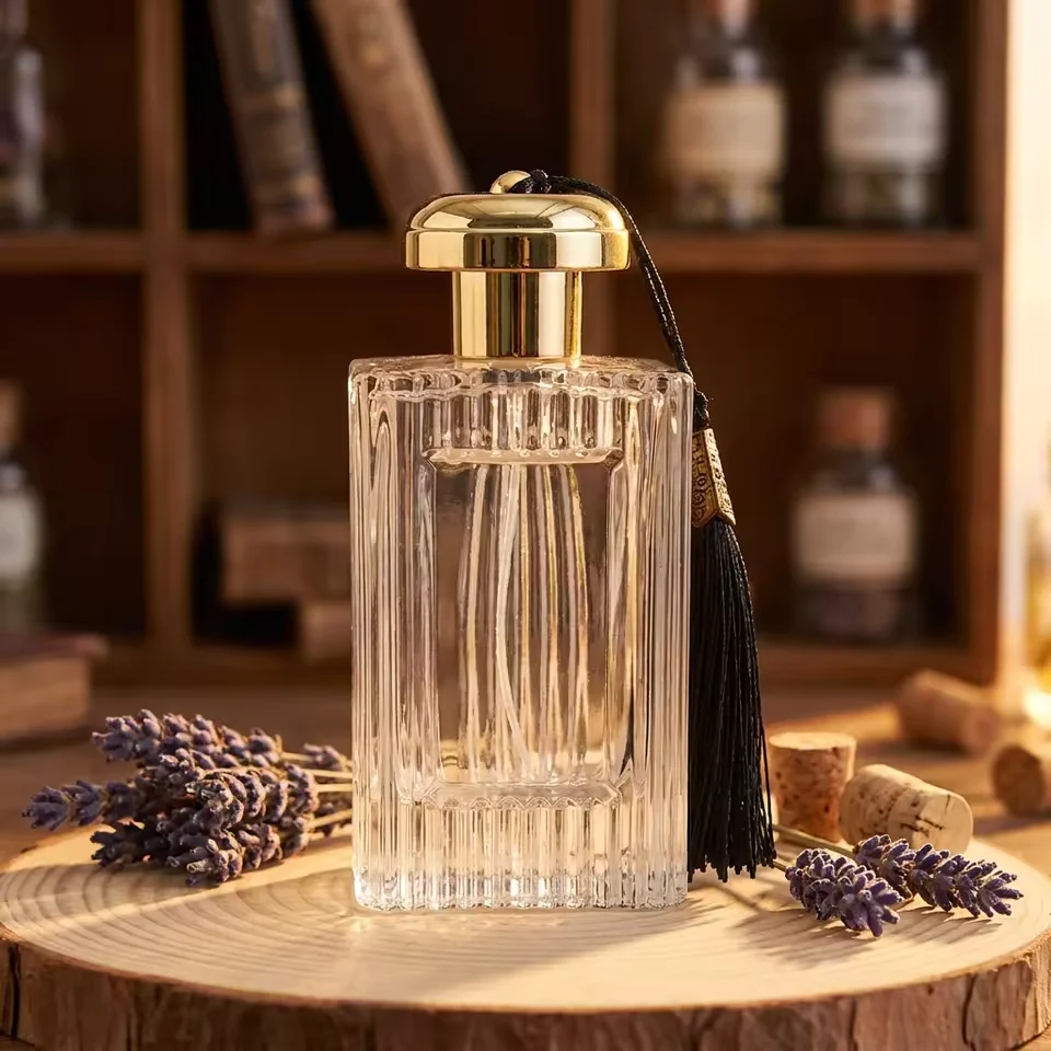 Frosted Square Glass Perfume Bottle with Pump Sprayer