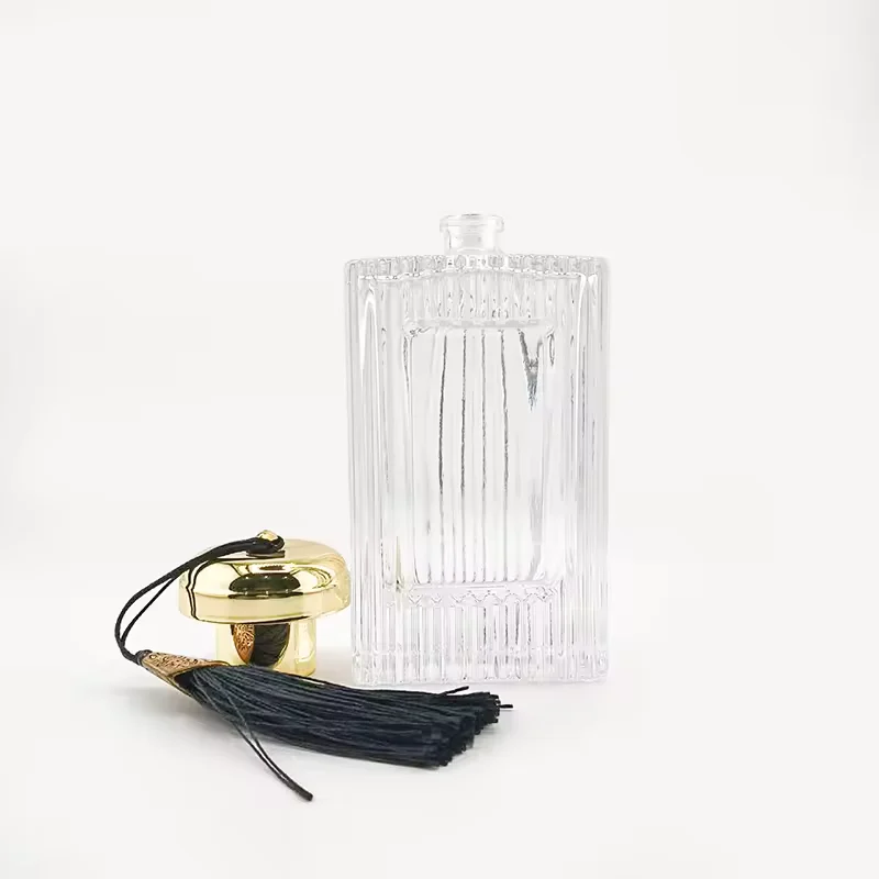 Frosted Square Glass Perfume Bottle with Pump Sprayer image 2