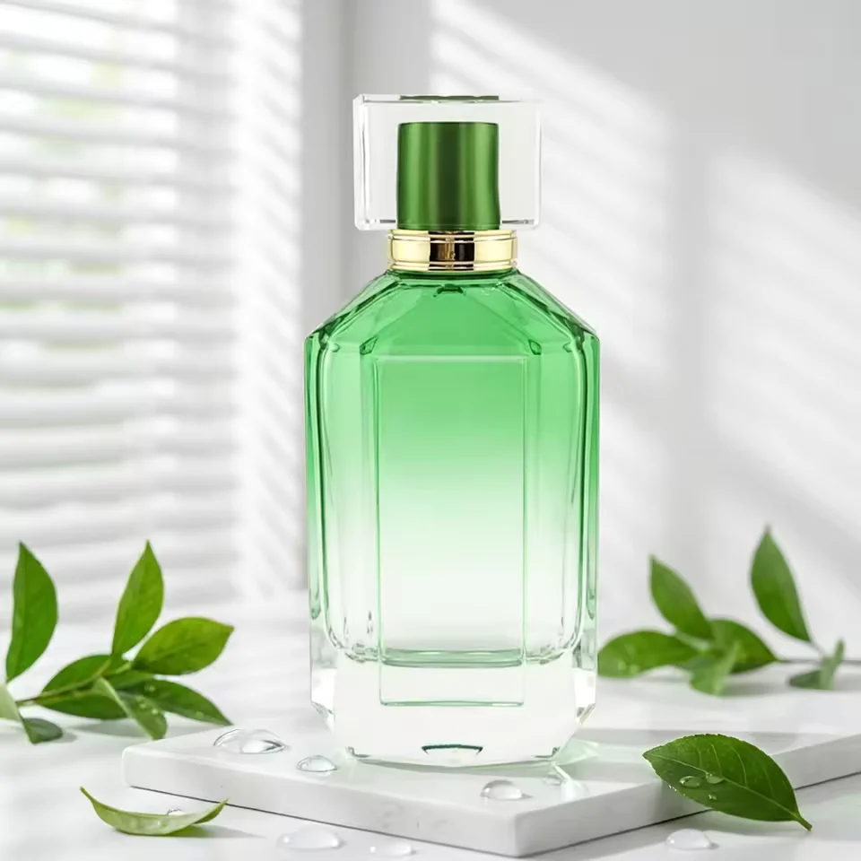 Green Square Glass Perfume Bottle with Pump Sprayer
