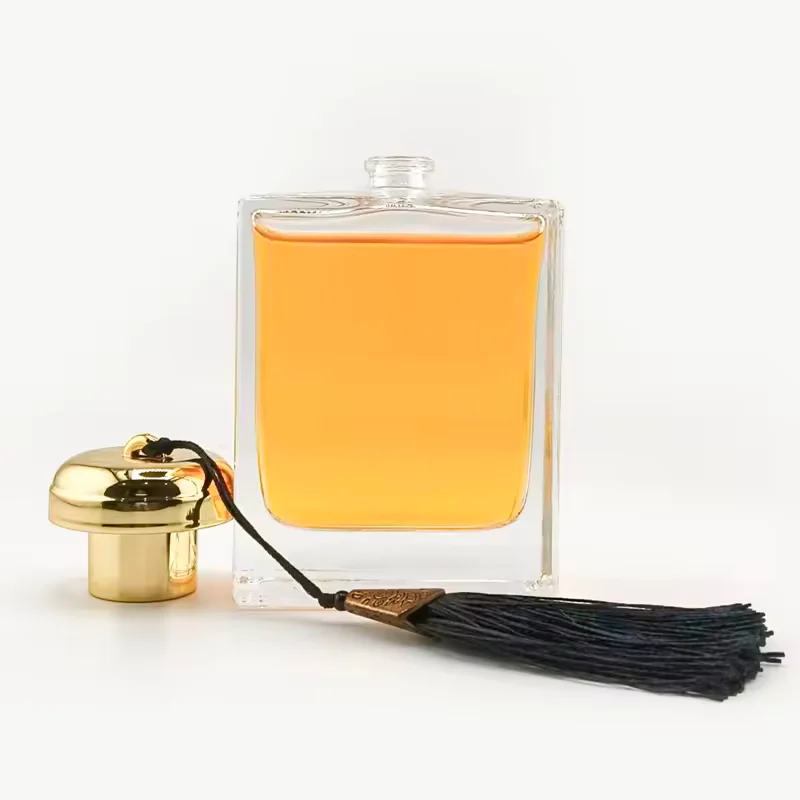Luxury Perfume Bottle Capacity Glass Fragrance Bottle Plastic Lid Pump