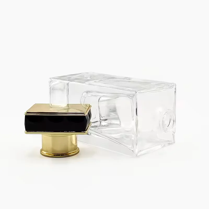 Clear Glass Perfume Bottle with Pump Sprayer image 2