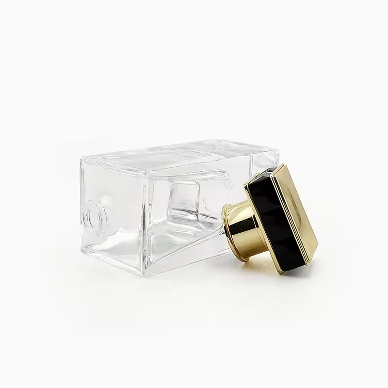 Clear Glass Perfume Bottle with Pump Sprayer image 4