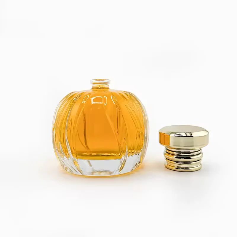 Clear Round Glass Perfume Bottle with Custom Logo image 3