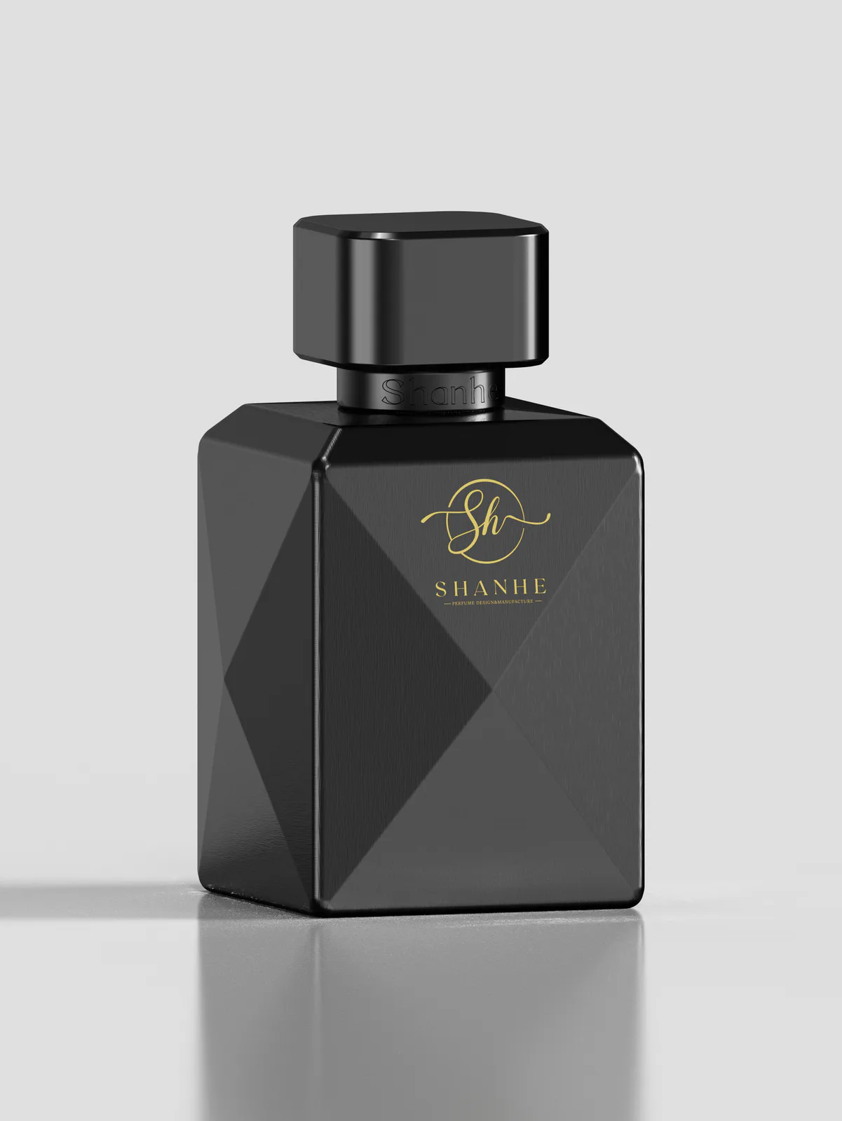 Elegant Bespoke Fragrance Bottle Concept for Niche Brands